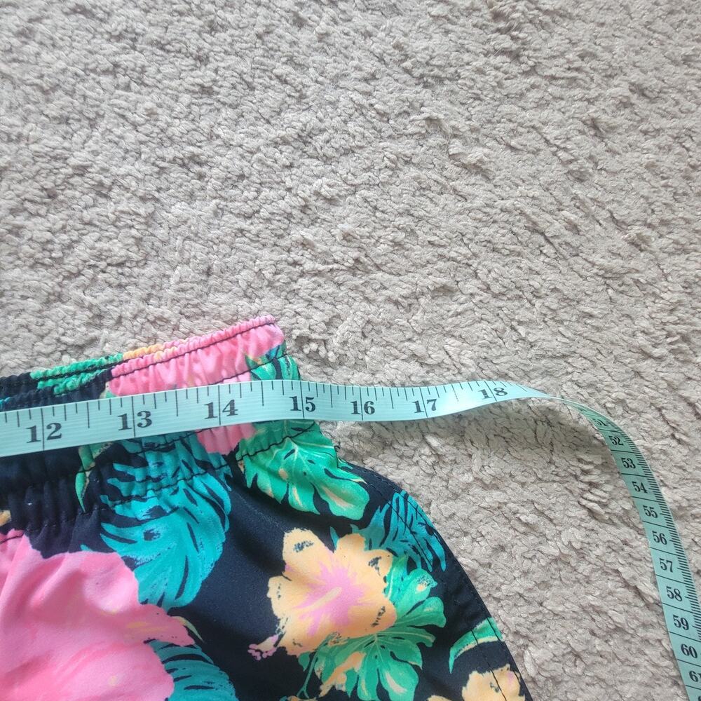 Chubbies Men’s L Swim Trunks The Midnight Flowers 7” Shorts - Picture 6 of 10